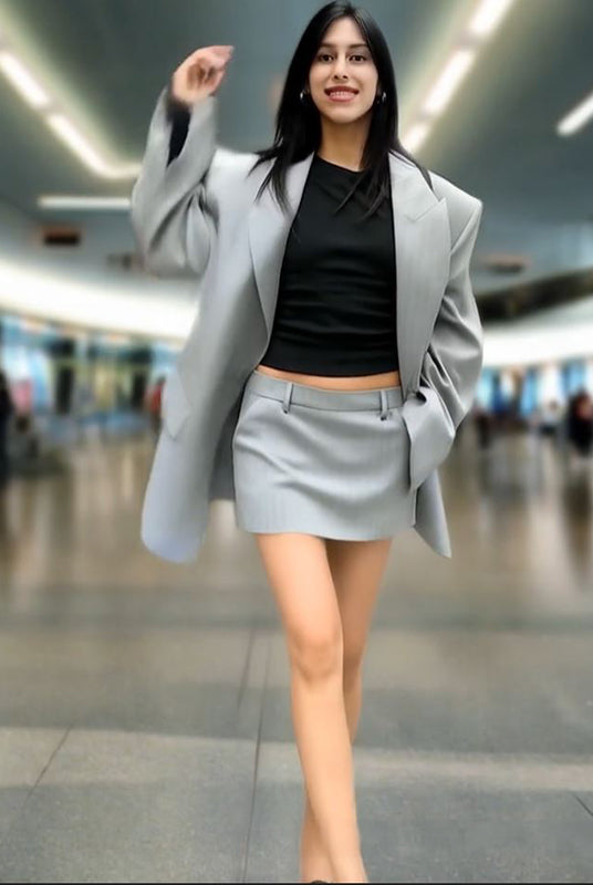 2025_Women_spring_new_fashionable_loose_hot_trend_wider_drop_pad_shoulder_skirt_sets