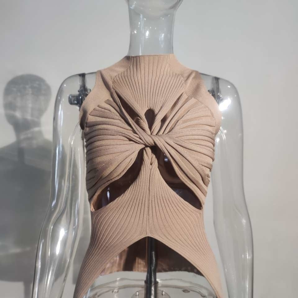 Ashore-Shop-Women-Tank-Tops-Designer-Knitted-High-Collar-Sleeveless-Knitting-Top-3