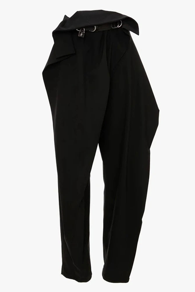 Ashore_Shop_Women_chic_modern_outfit_Short_Leather_Jacket_and_Asymmetric_Pant-1