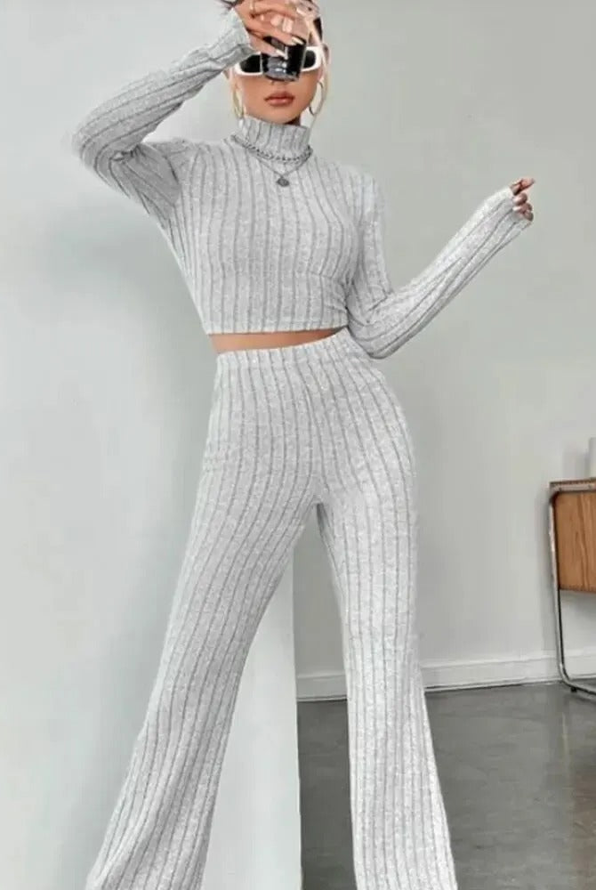 Ashore_Shop_Women_s_Knitted_Two-Piece_Set_undershirt_and_pant