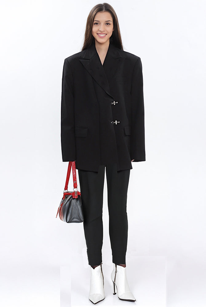 Loose_fit_wider_shoulder_women_unsymmetrical_placket_blazer_wearing_w-1ith_wide_leg_jean