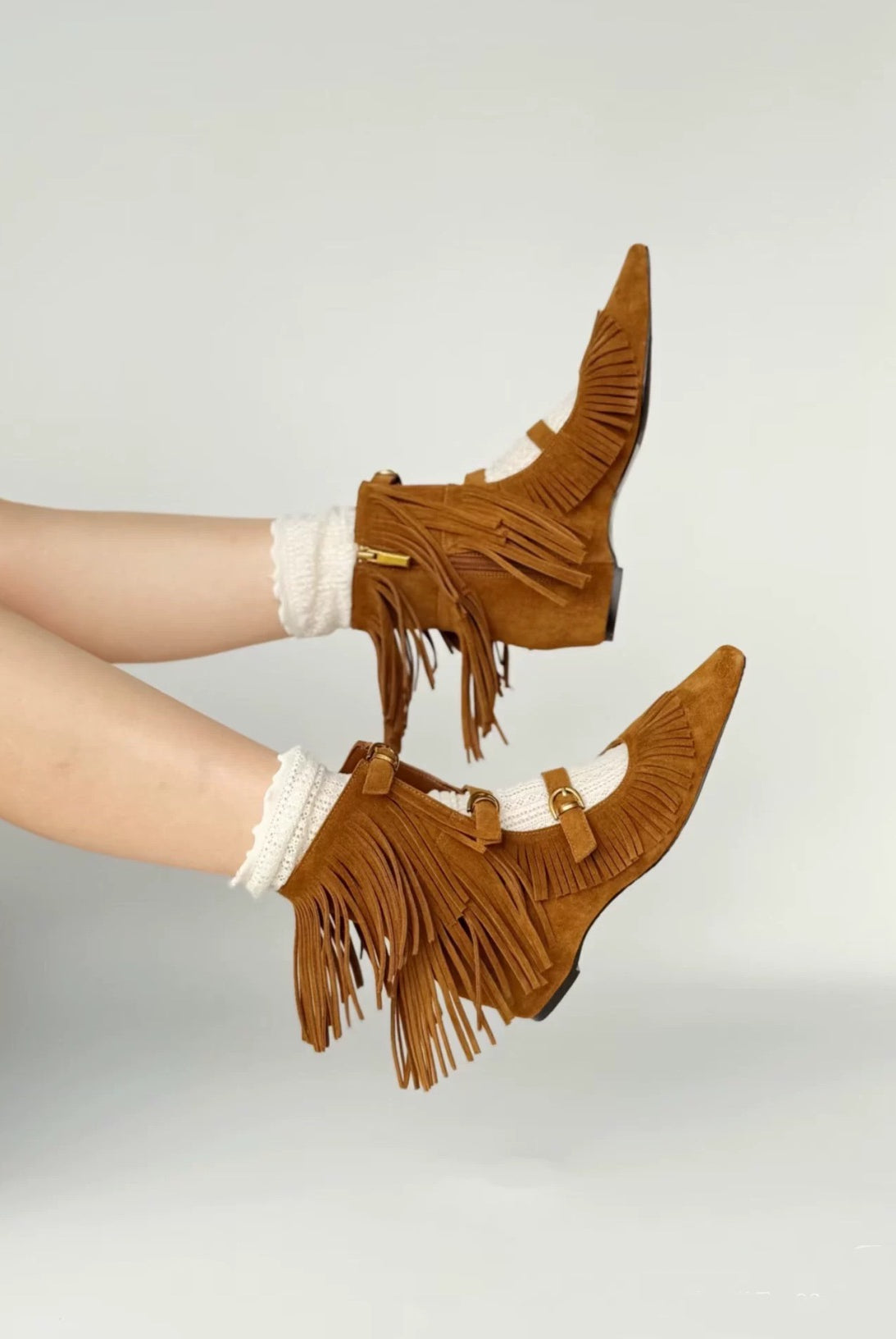 Summer_Women_Western_Inspired_Tassel_Slipper-3