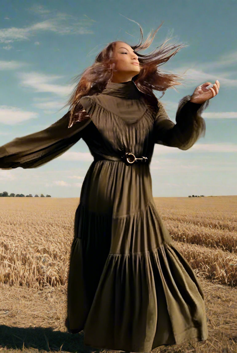 Women_long_sleeve_satin_pleated_boho_maxi_dress