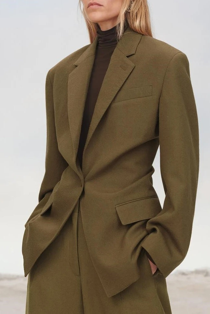 Women_s_Two-Piece_Sets_Fitted_Waist_Blazer_Top_and_High-Waist_Loose_Pants-2