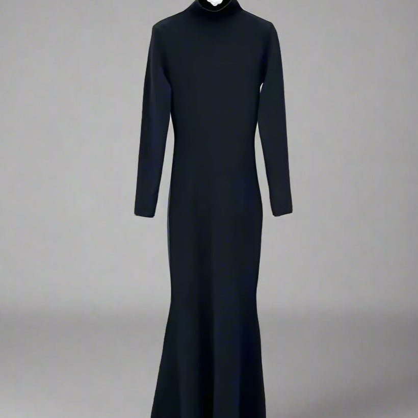 Ashore Shop Slim super long knitted dress with elegant long sleeves and a dramatic flare hem dresd