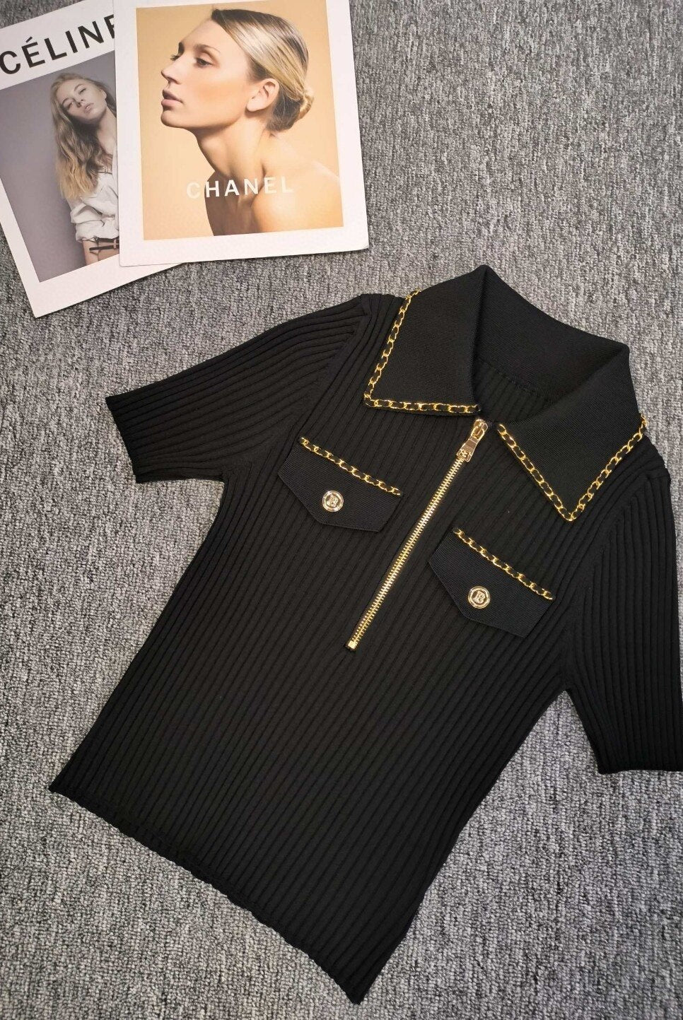 Ashore Boutique 2023 Summer Luxury Chain Design Polo Collar Slim Short Women Y2K Mini