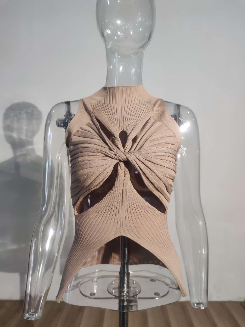 Ashore Shop 2023 Summer Women's Knitted Tops New Fashion High Collar Hollow Out Kink Sleeveless Solid Color Tank Tops Female