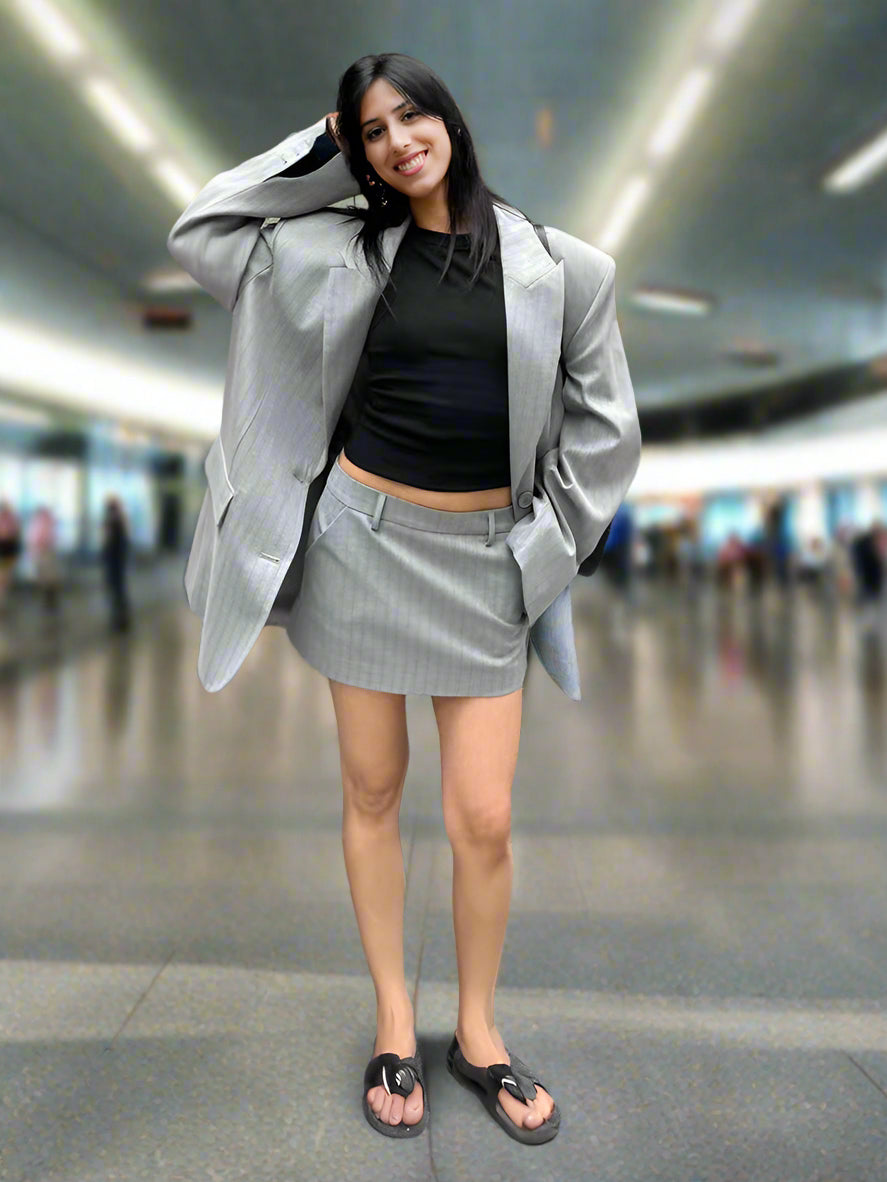 ASHORE_Women_blended_2025_early_spring_new_fashionable_loose_hot_trend_wider_drop_shoulder_pad_suit_jacket_versatile_skirt_suit_sets