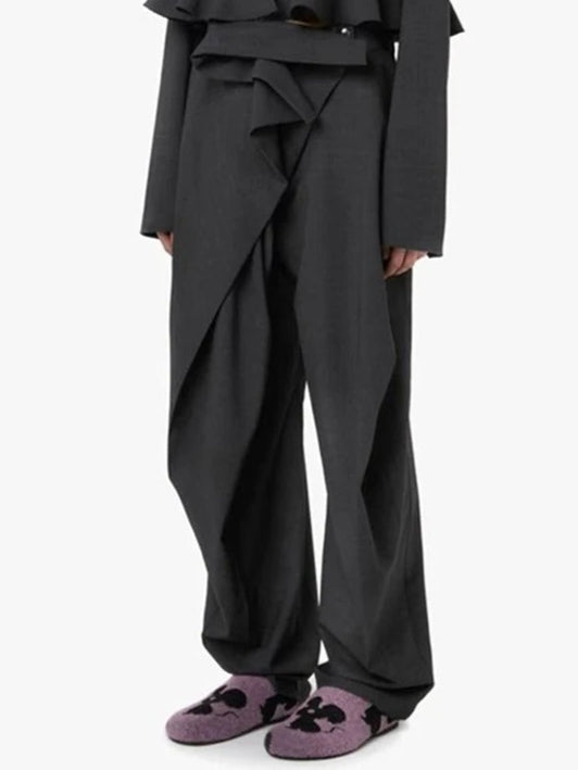 Ashore_Shop_Women_chic_modern_outfit_Short_Leather_Jacket_and_Asymmetric_Pant-2