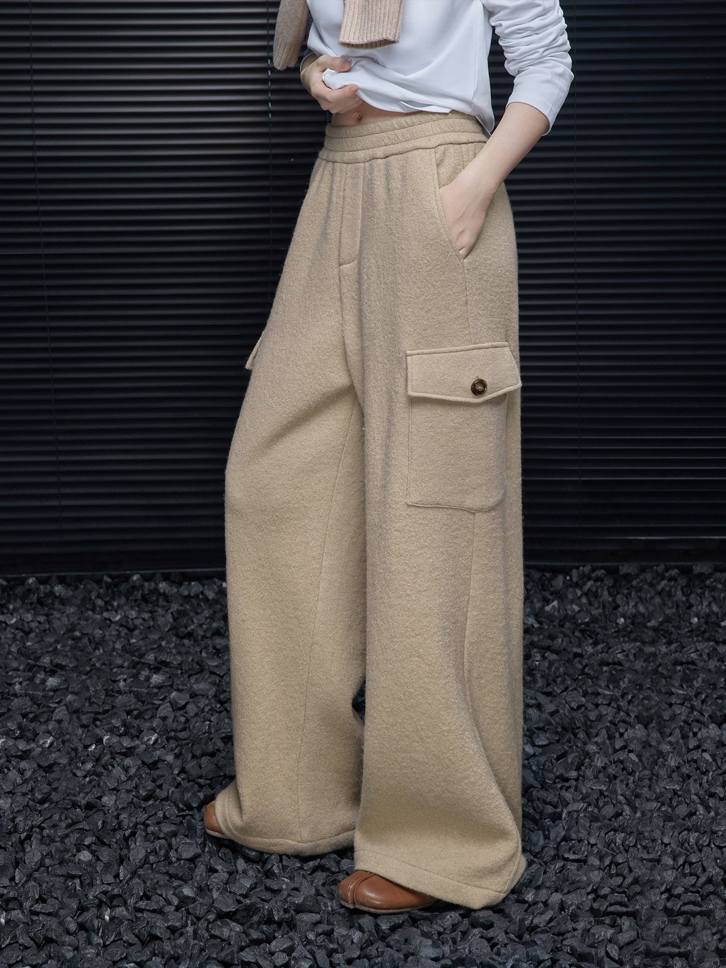 Wool Blended Wide Leg Pants