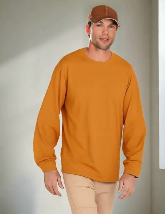 Men_s_autumn_and_winter_moisture-wicking_crew_neck_solid_color_long-sleeved_T-shirt
