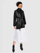 Outfit_Sets_PU_leather_wool_blend_coat_paired_with_a_trendy_leather_and_pleated_skirt6