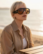 Oval_Shape_Tinted_UV400_Shades_Luxury_Sunglass-1