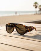 Oval_Shape_Tinted_UV400_Shades_Luxury_Sunglass-4