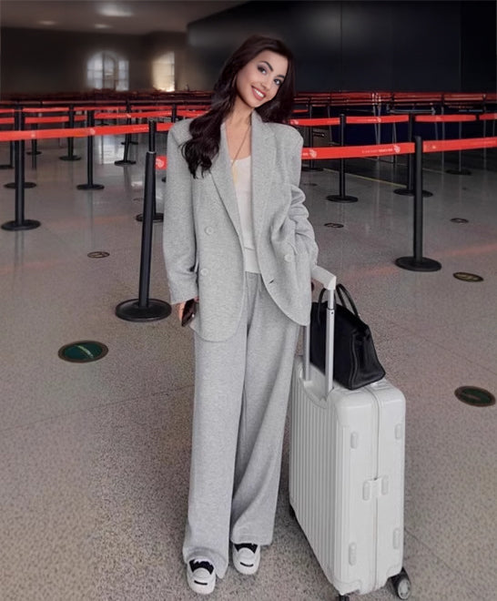 Summer_Suits_Women_Loose_Knitted_Two-Piece_Set_Perfect_for_Comfortable_Travel