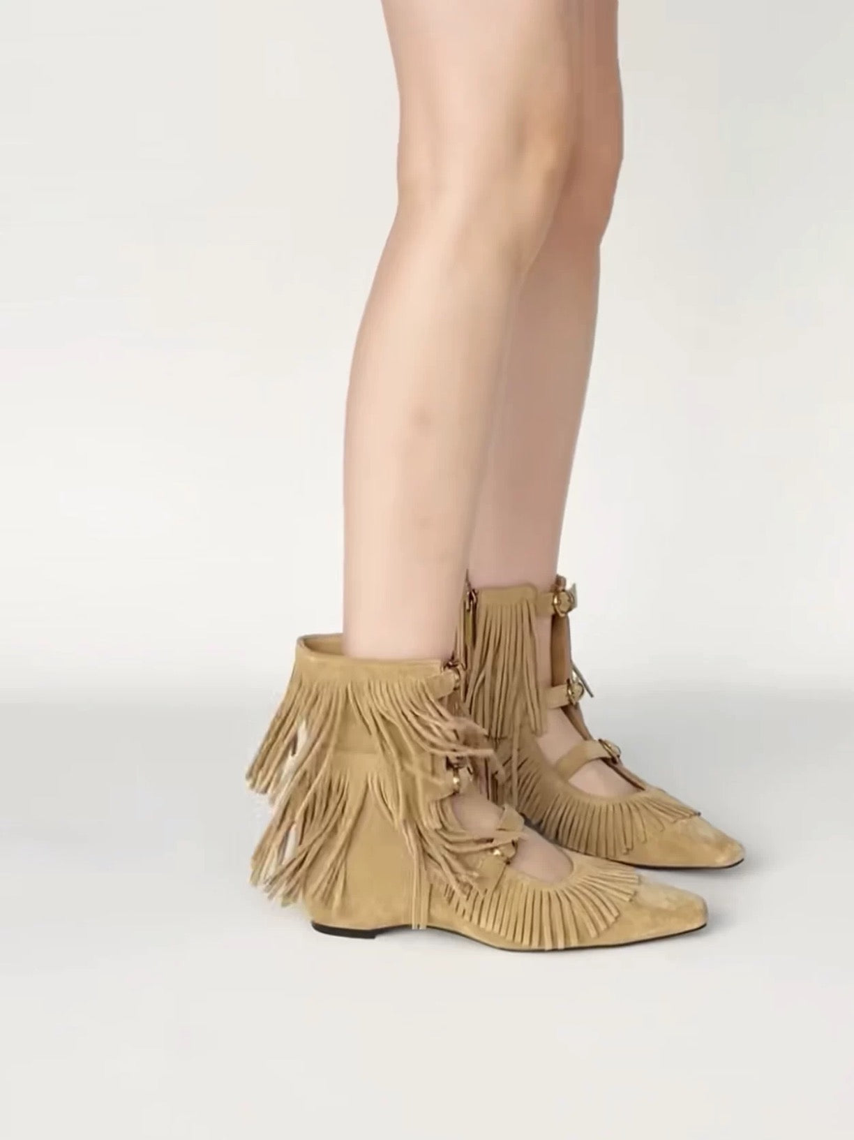 Summer_Women_Western_Inspired_Tassel_Slipper