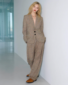 Women_Modern_Tailored_Elegance_Pant_Suits-0