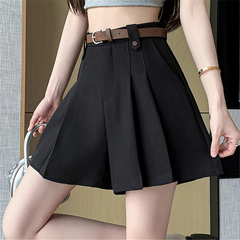 Womens Pleated Shorts Popular Length for All Seasons