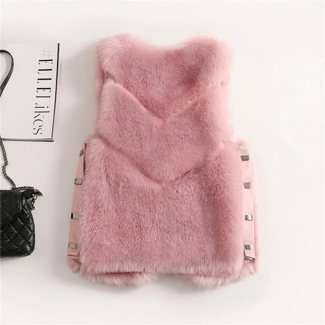 Winter Fur Vest Women Solid Color Chic Side Buckle Short Sleeveless Vest Jacket Slim Loose Plus Velvet Thickening Women Clothing