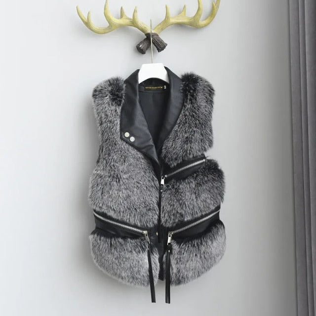 Autumn Winter Faux Fur Vest Women Solid Lapel Sleeveless Pu Leather Jackets New Loose Warm Multi-zip Decoration Coat Women